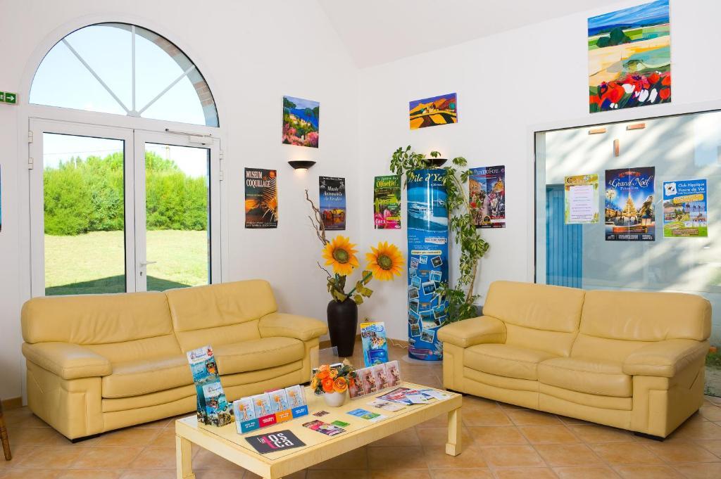 Madame Vacances Le Domaine De Vertmarines Saint-Jean-de-Monts Exterior foto